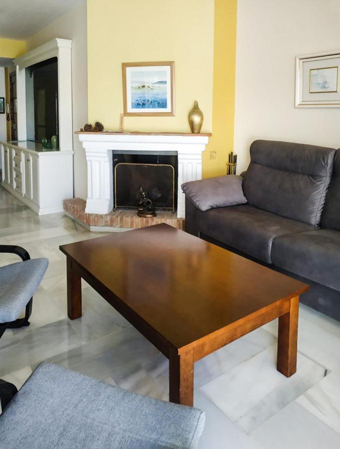 Homelystay-Benalmadena, Puerto Marina Экстерьер фото
